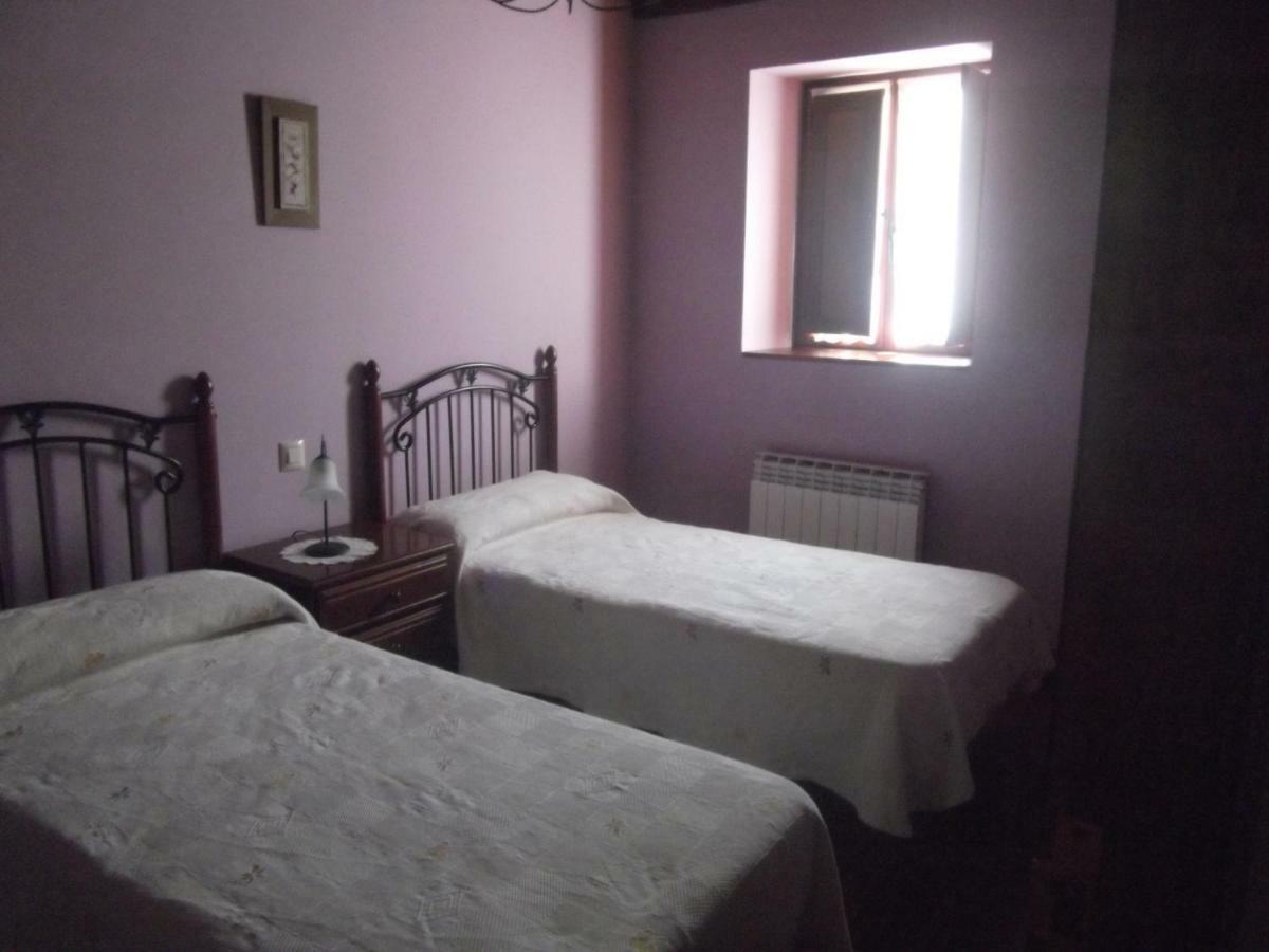 La Canaleja Ciguenza  Exteriér fotografie